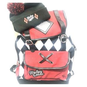 HARLEY QUINN BACKPACK AND HAT SET NWT